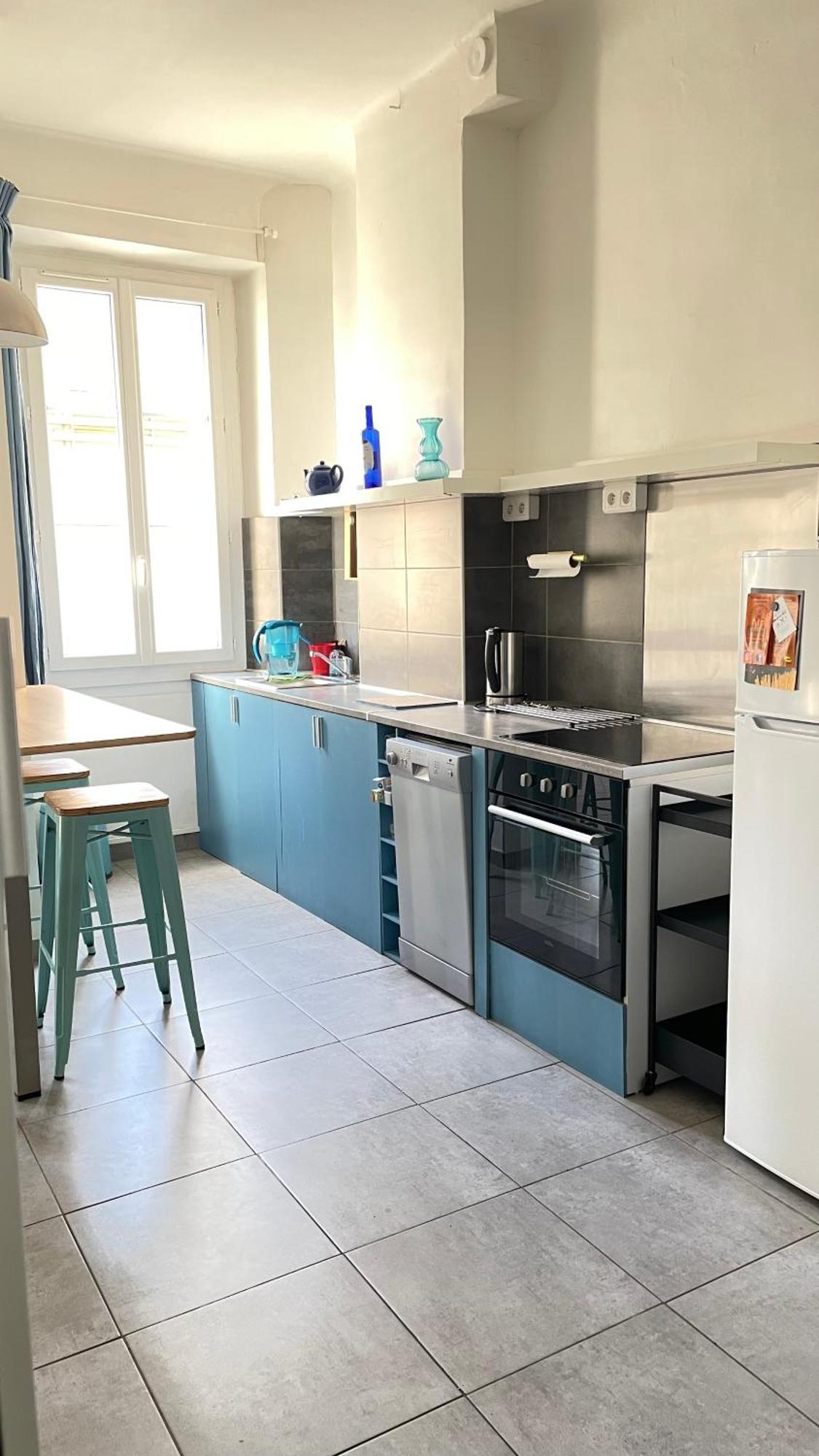 Confort, Central Studio Apartment Тулон Екстериор снимка